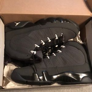 Air Jordan Retro 9